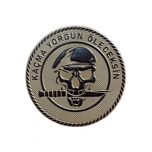 Kaçma Yorgun Öleceksin " Kuru Kafa patch Arma 7 cm 3d, 2025 Yeni Model Tip Cırtlı,